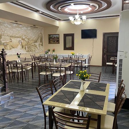 Vostok Hotel Бухара Екстериор снимка