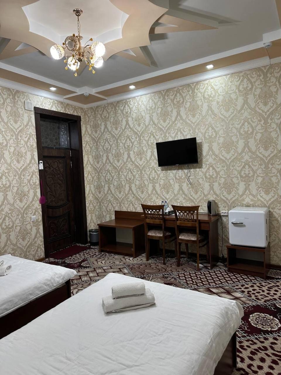 Vostok Hotel Бухара Екстериор снимка