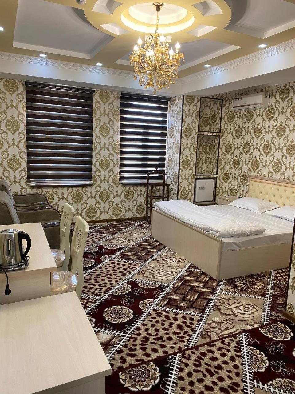 Vostok Hotel Бухара Екстериор снимка