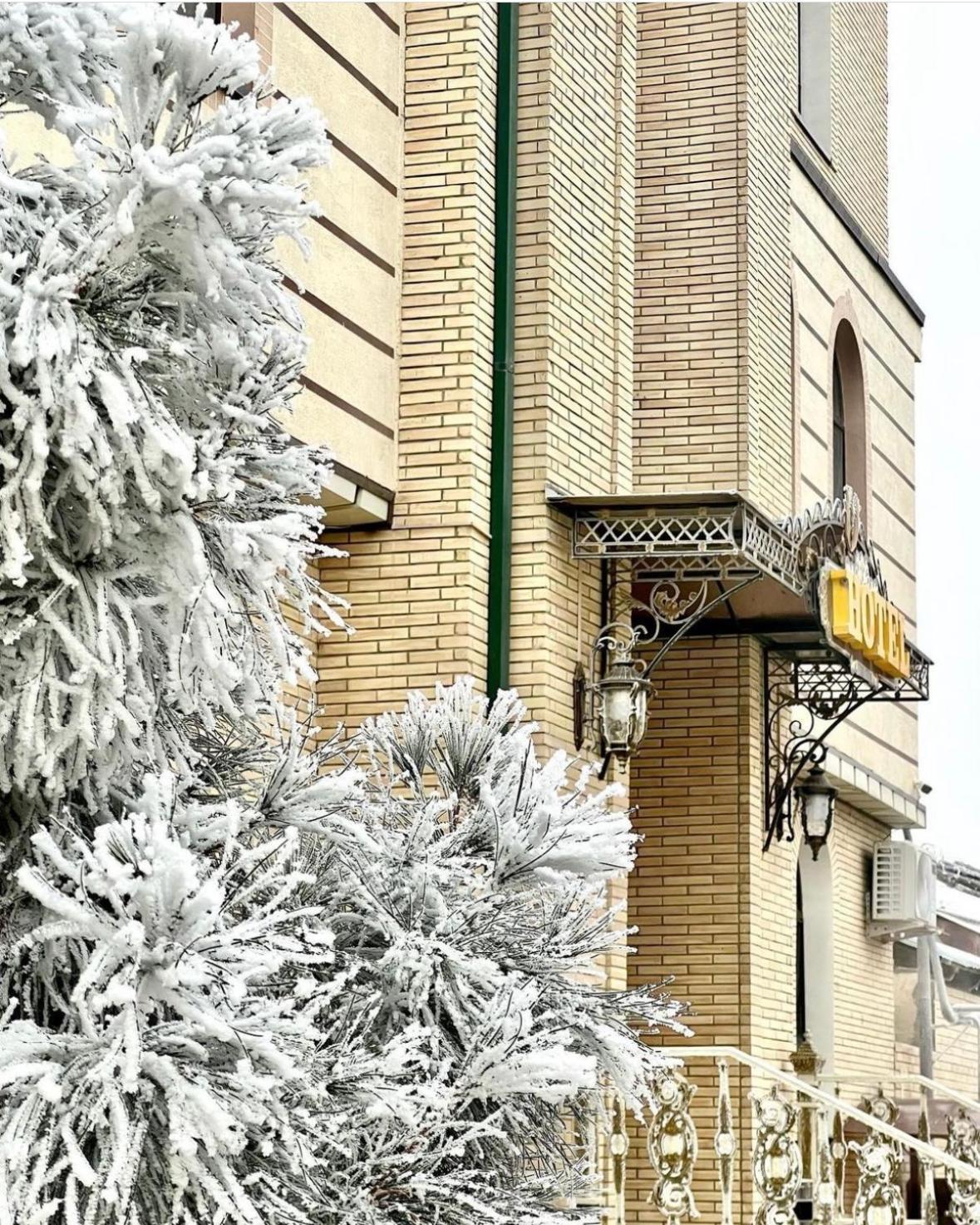 Vostok Hotel Бухара Екстериор снимка