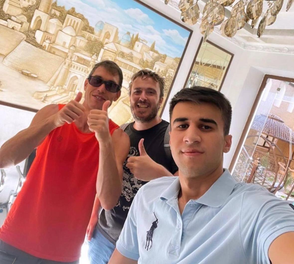 Vostok Hotel Бухара Екстериор снимка
